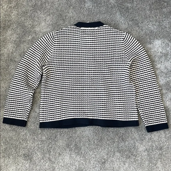 NWT Uniqlo Women's Knitted Short Stripped Cardigan - Black / White - Size XL - Picture 2 of 4